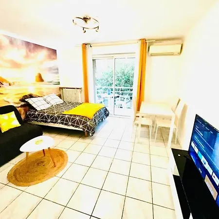 Perle Rare Centre Croisette Carlton 1mn Des Plages 5mn Palais 아파트